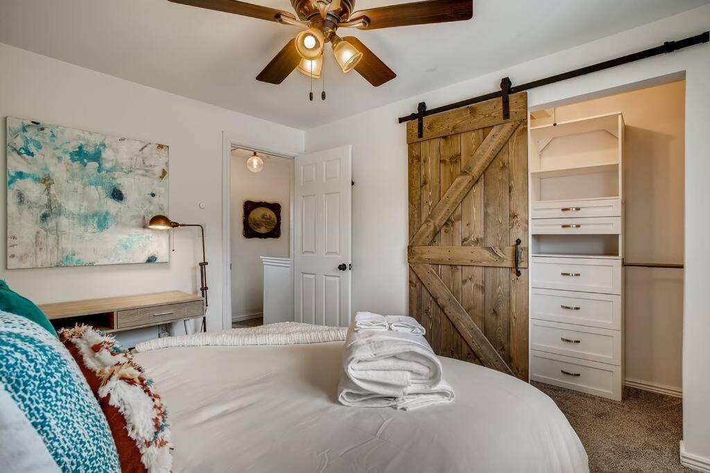 Family Townhome Near Mountains & Olde Town Arvada Exteriér fotografie